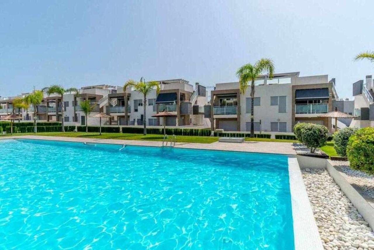 Espanhouse Caroline Bungalow Torrevieja Exterior photo
