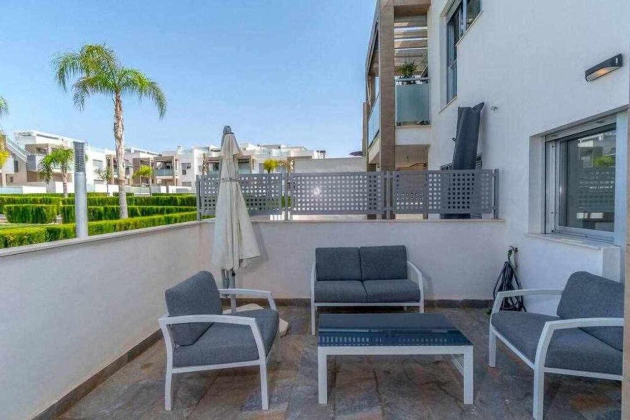 Espanhouse Caroline Bungalow Torrevieja Exterior photo