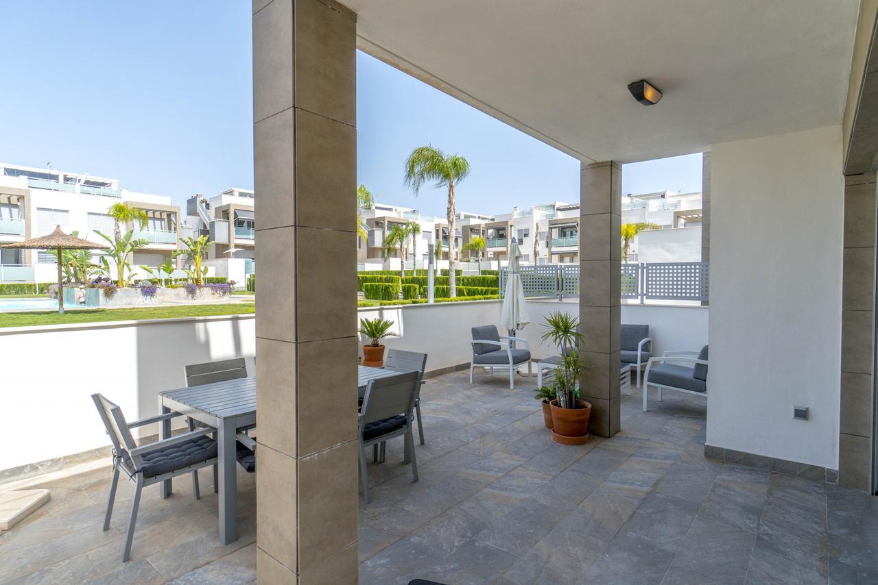 Espanhouse Caroline Bungalow Torrevieja Exterior photo